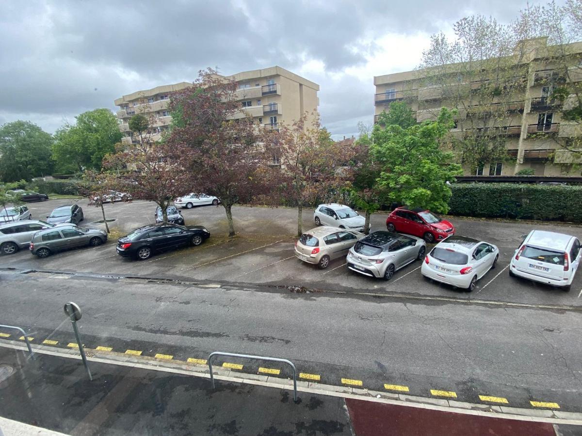 Superbe Appartement Au Calme Avec Parking Gratuit. Mérignac المظهر الخارجي الصورة